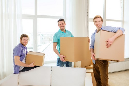 Local truck hire support for city apartment access and parking